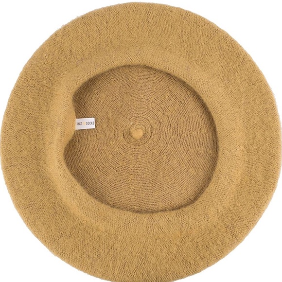 HAT TO SOCKS Wool Blend French Beret for Men and Women in Plain camel color NWT - Picture 3 of 3